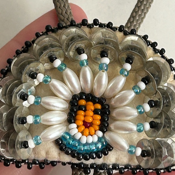 4/$100 BOLO TIE Beaded Floral Design Accessory 34 Inches 🥰 - Picture 1 of 7